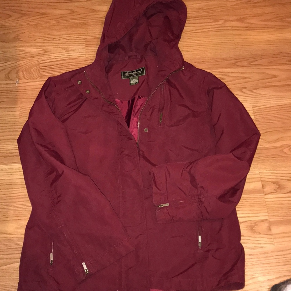 Authentic Eddie Bauer Outdoor Outfitter